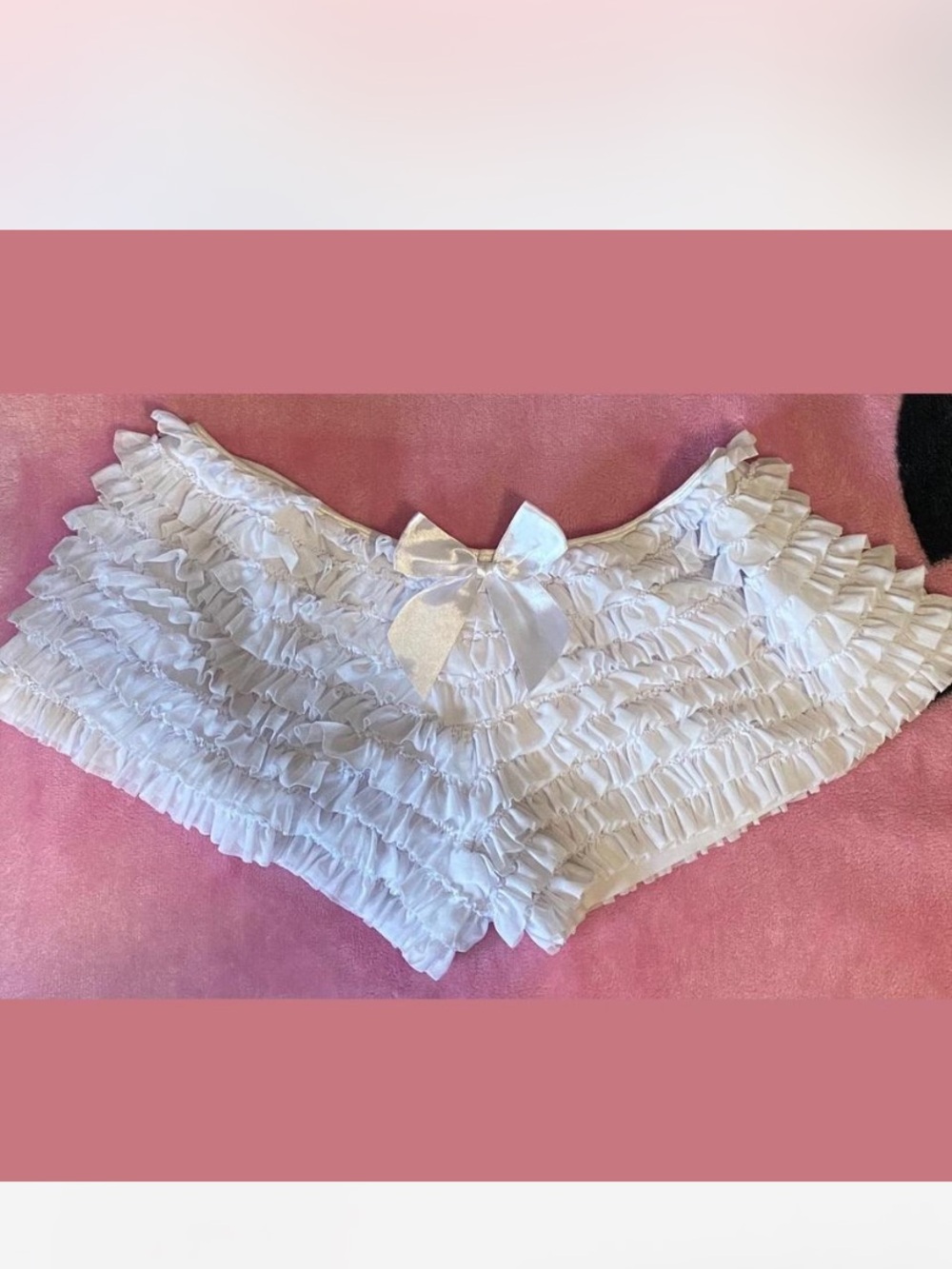 Women's mini shorts-Bloomers with ruffles and bow